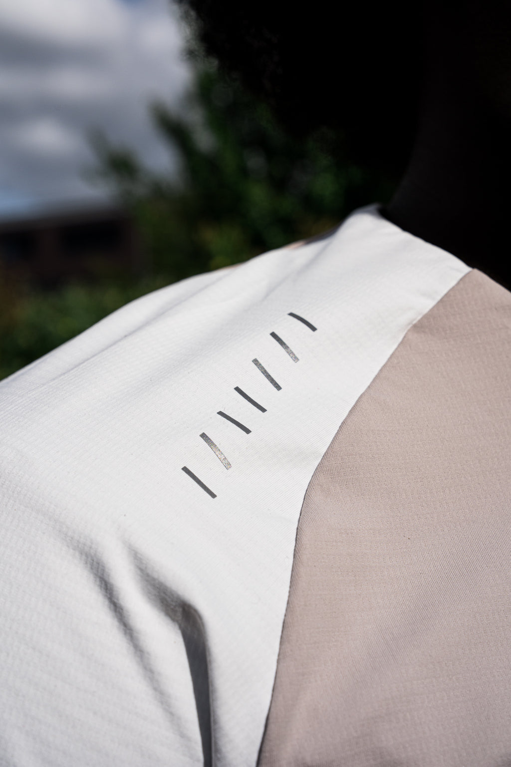 Long Sleeve GRYTT — Beige & Blanc